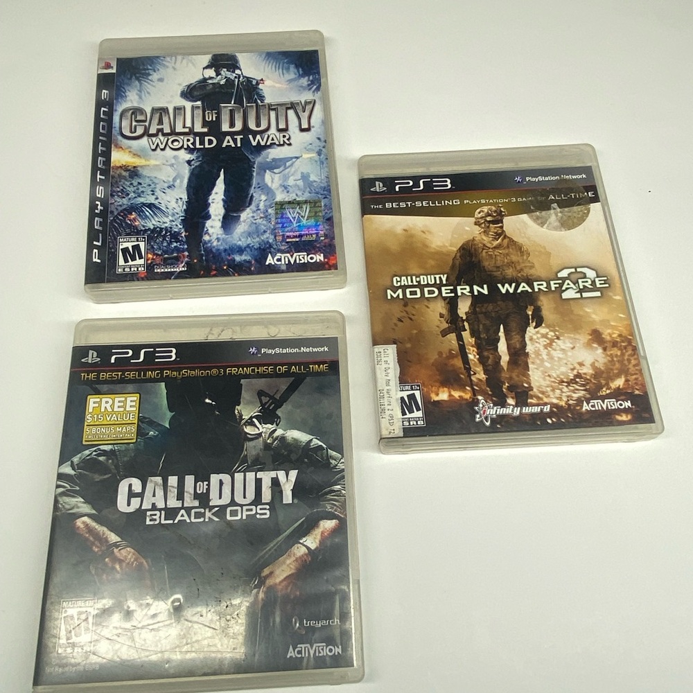 Call of Duty PS3 Game Bundle -